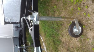 Опорная нога с хомутом KLE-48 диам. 48мм. металлический диск